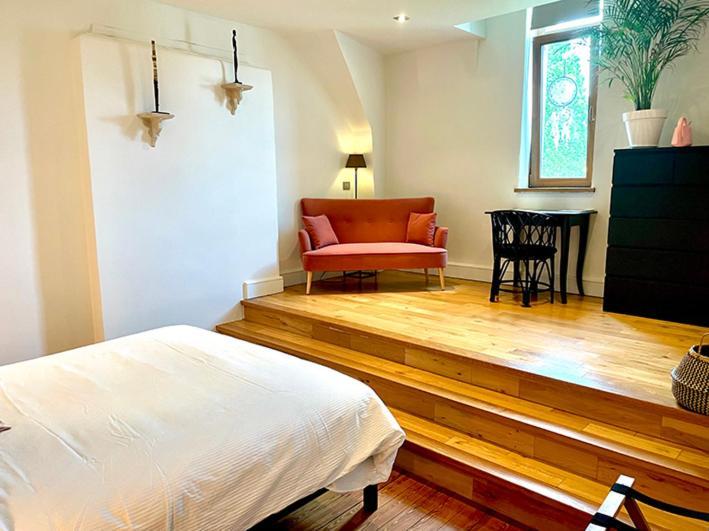 Homestay Villa O Virton Esterno foto