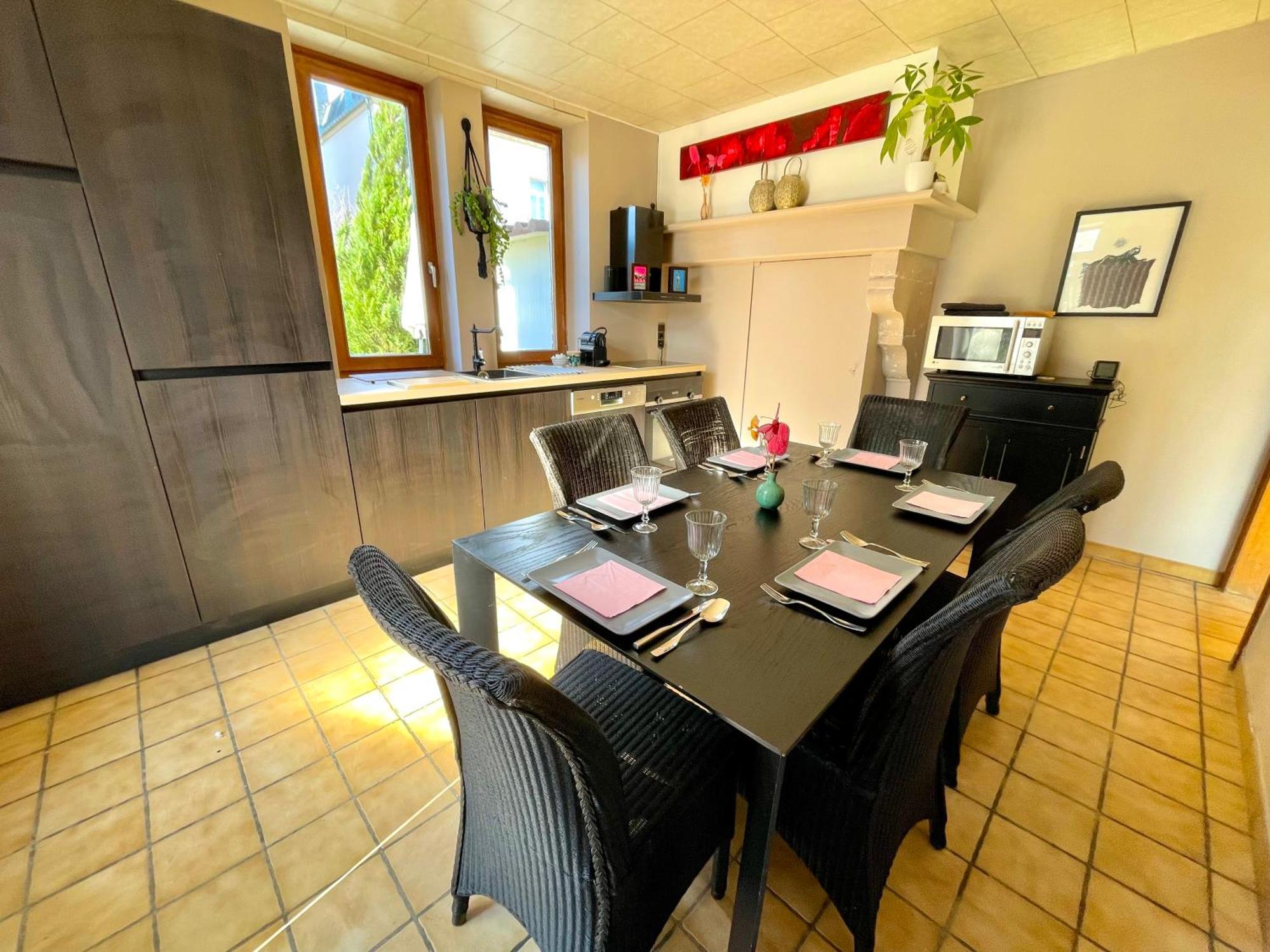 Homestay Villa O Virton Esterno foto